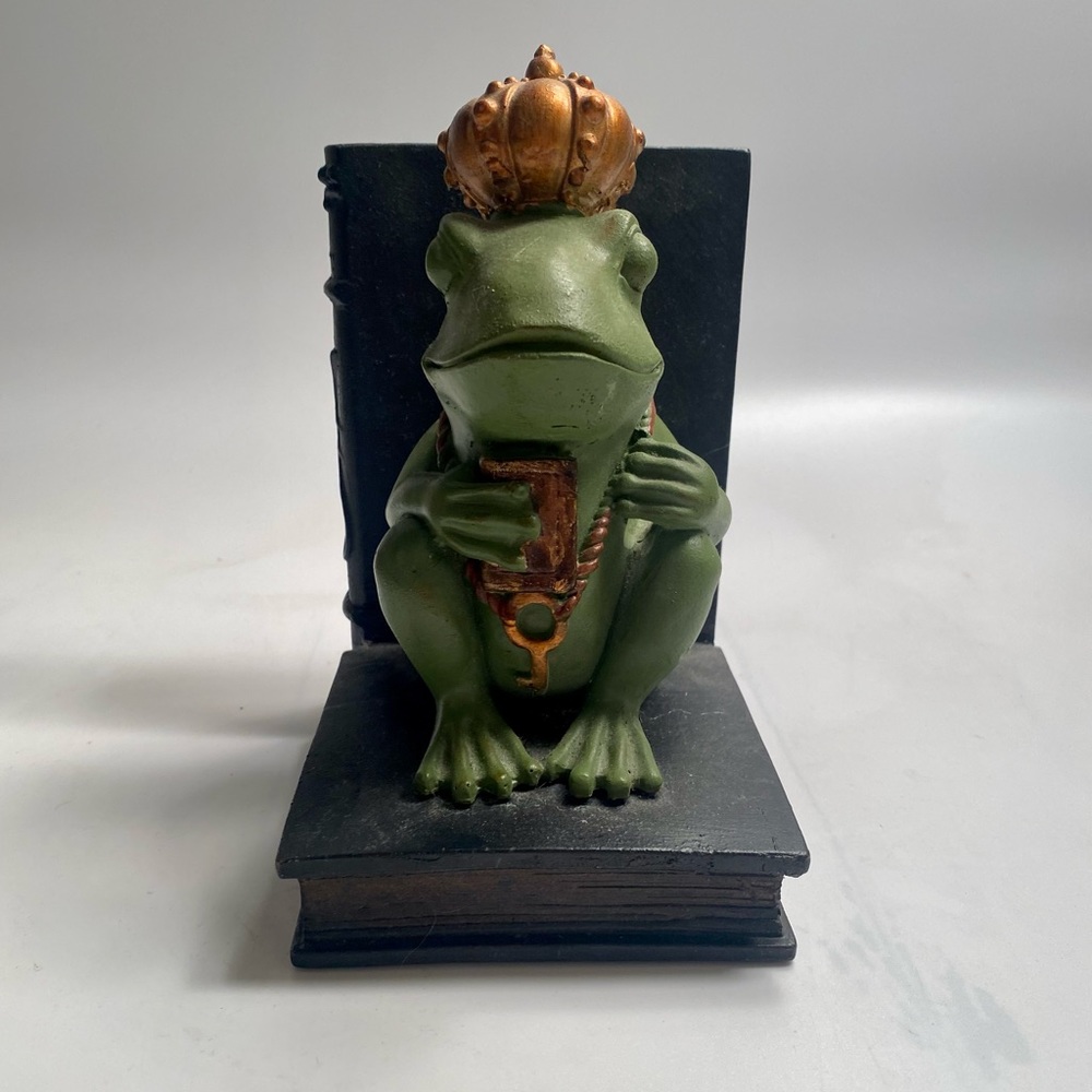 •Pier 1• Frog Prince Book End
